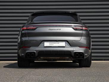 Porsche Cayenne III GTS Coupé — photo 6