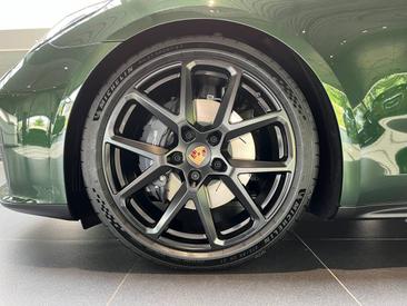 Porsche Panamera III 4 — photo 10