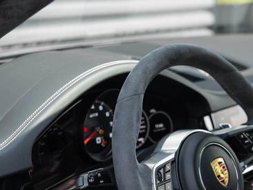 Porsche Cayenne III GTS Coupé — photo 18