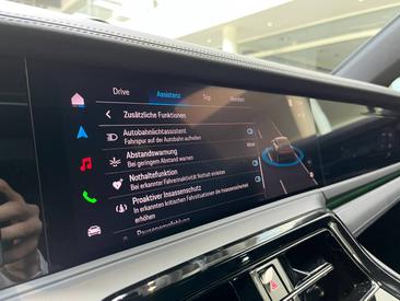 Porsche Panamera III 4 — photo 24