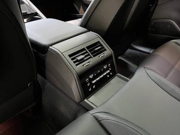 Porsche Panamera III 4 — photo 30