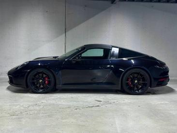 Porsche 992 I Targa 4S — photo 2