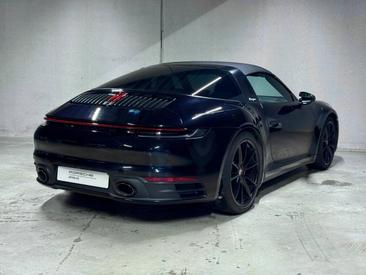 Porsche 992 I Targa 4S — photo 5