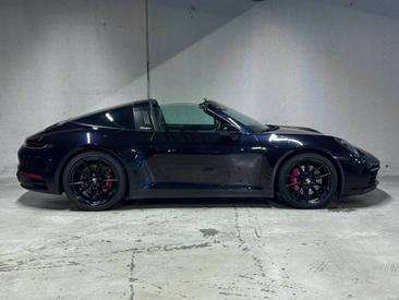 Porsche 992 I Targa 4S — photo 7