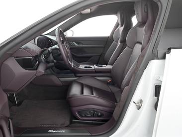 Porsche Taycan ph2 Sport Turismo — photo 15
