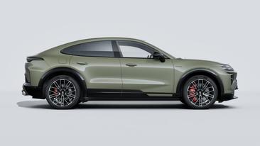 Porsche Cayenne E4 Turbo Coupé Electric — photo 6