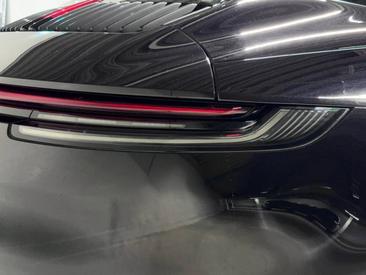 Porsche 992 I Targa 4S — photo 12
