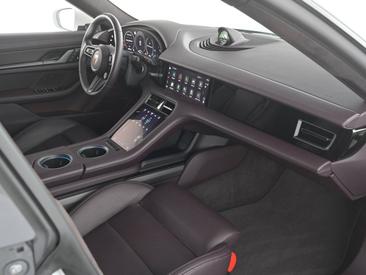 Porsche Taycan ph2 Sport Turismo — photo 19