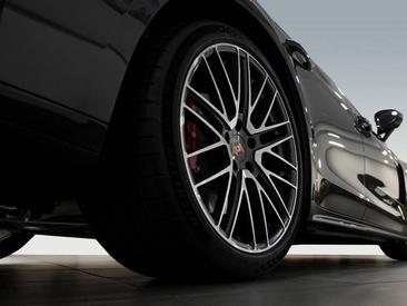 Porsche Panamera III 4S E-Hybrid — photo 6