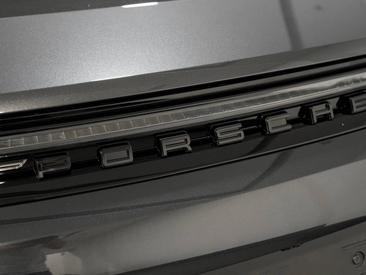 Porsche Panamera III 4S E-Hybrid — photo 9