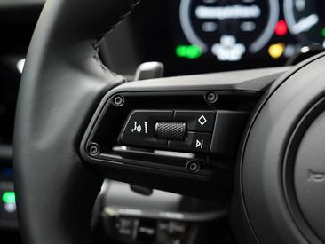 Porsche Panamera III 4S E-Hybrid — photo 18