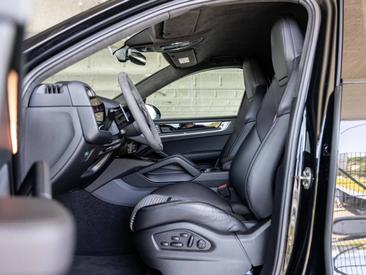 Porsche Cayenne III S Coupé — photo 20