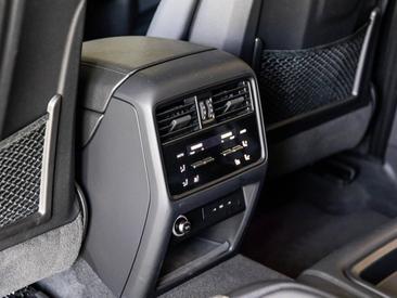 Porsche Cayenne III S Coupé — photo 36