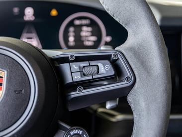 Porsche Cayenne III S Coupé — photo 38