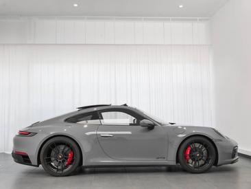 Porsche 992 I Carrera GTS — photo 7