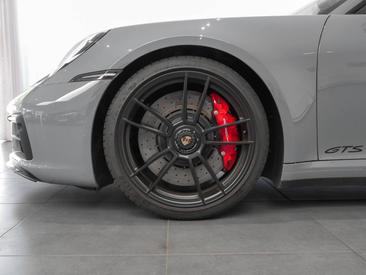 Porsche 992 I Carrera GTS — photo 10