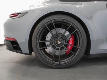 Porsche 992 I Carrera GTS — photo 12