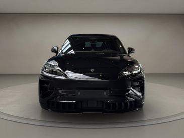 Porsche Cayenne E4 Turbo Electric — photo 4