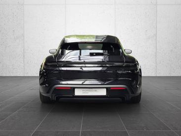 Porsche Taycan ph2 GTS Sport Turismo — photo 4