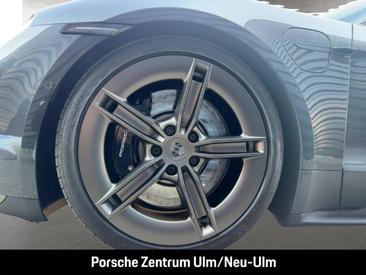 Porsche Taycan ph2 Turbo — photo 21