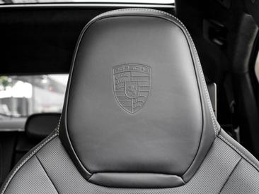 Porsche Cayenne III GTS Coupé — photo 18