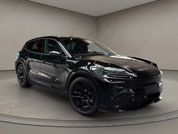 Porsche Cayenne E4 Turbo Electric — photo 8