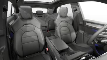 Porsche Cayenne E4 Electric — photo 6