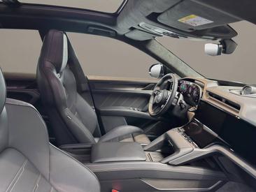 Porsche Cayenne E4 Turbo Electric — photo 15