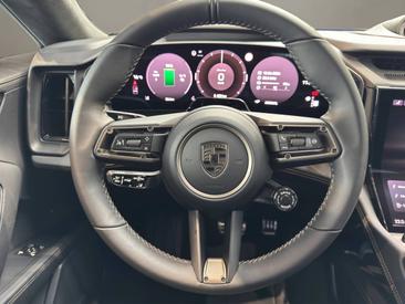 Porsche Cayenne E4 Turbo Electric — photo 16