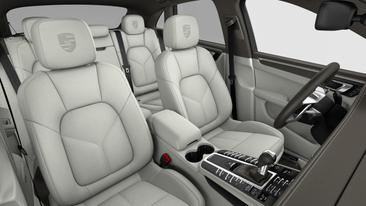Porsche Macan S — photo 6