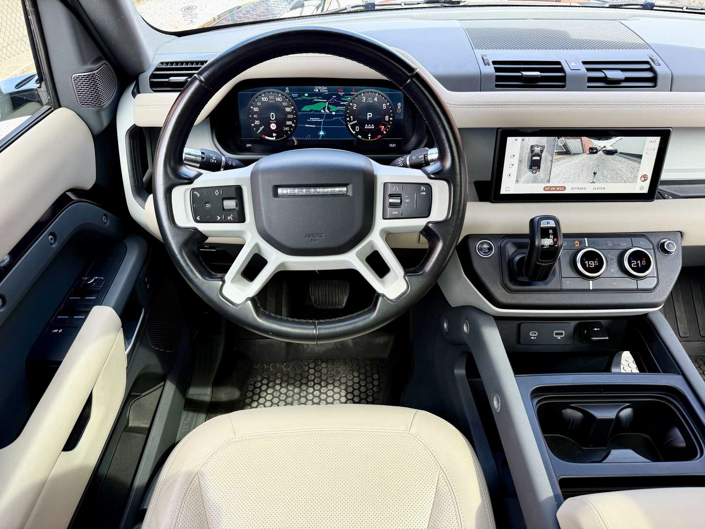 Land Rover Defender 110 P400 S - 2022 - Joinsteer - #13