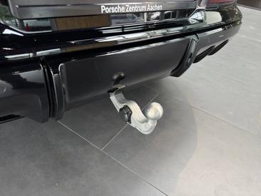 Porsche Cayenne E4 Turbo Electric — photo 26