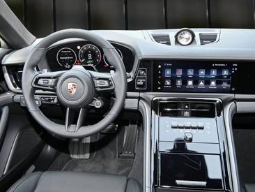 Porsche Panamera III 4 E-Hybrid — photo 23