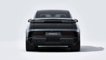Porsche Cayenne E4 S Coupé Electric — photo 7