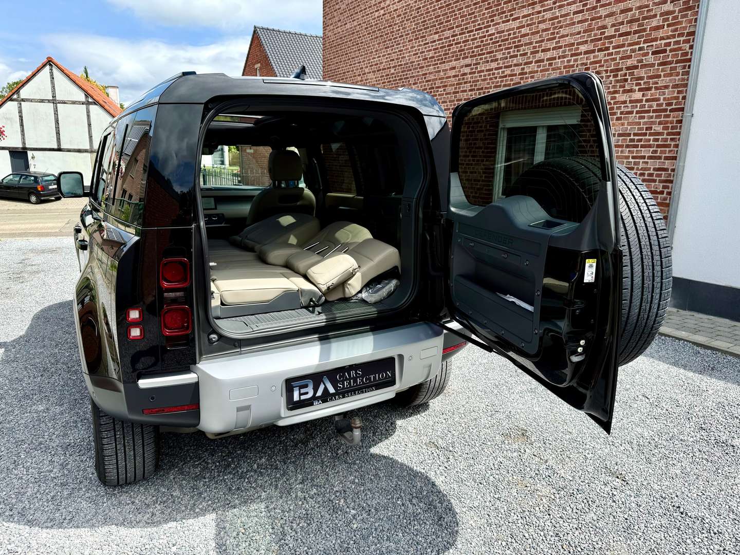 Land Rover Defender 110 P400 S - 2022 - Joinsteer - #26