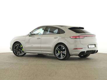 Porsche Cayenne III Turbo S E-Hybrid — photo 3
