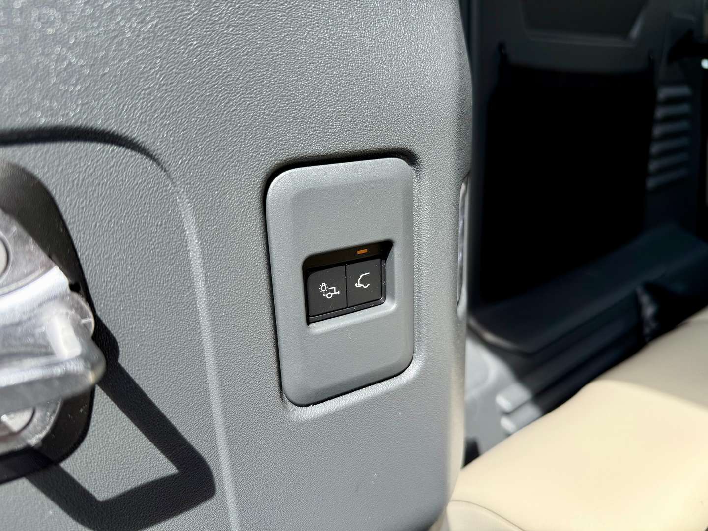 Land Rover Defender 110 P400 S - 2022 - Joinsteer - #27