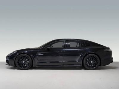 Porsche Panamera II ph2 Turbo S