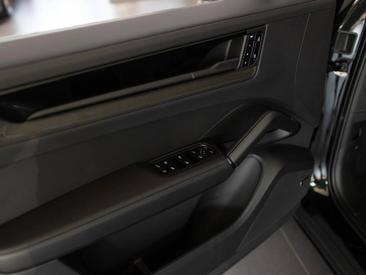 Porsche Cayenne III Turbo E-Hybrid Coupé Mit GT-Paket — photo 20