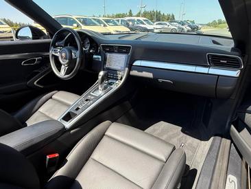 Porsche 991 II Carrera S Cabriolet — photo 16