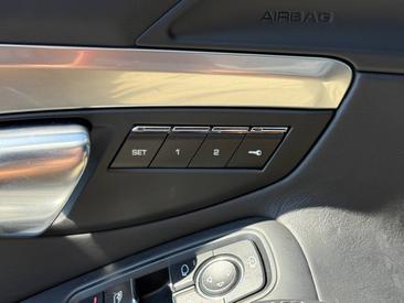 Porsche 991 II Carrera S Cabriolet — photo 21