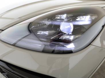 Porsche Cayenne III Turbo S E-Hybrid — photo 21