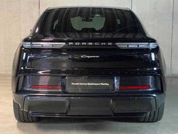 Porsche Cayenne E4 Coupé Electric — photo 5