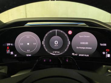 Porsche Cayenne E4 Coupé Electric — photo 14
