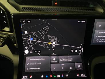 Porsche Cayenne E4 Coupé Electric — photo 19