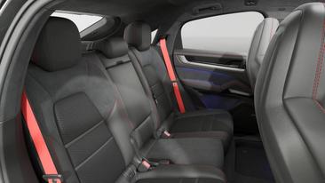 Porsche Cayenne III GTS Coupé — photo 10