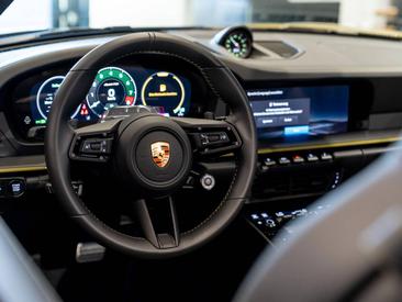 Porsche 992 II Spirit 70 — photo 32
