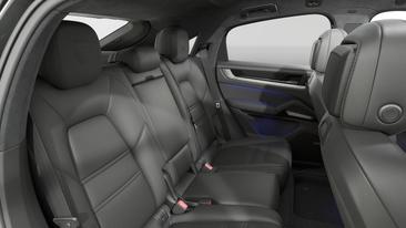 Porsche Cayenne III GTS Coupé — photo 13