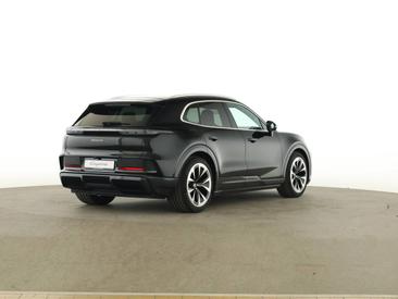 Porsche Cayenne E4 Electric — photo 5
