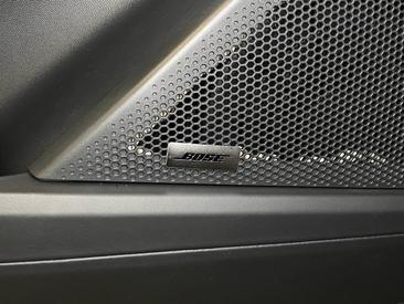 Porsche Cayenne E4 Coupé Electric — photo 29